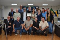 Câmara Municipal homenageia Núcleo de Assistência Infantojuvenil pelos seus 20 anos de atuação